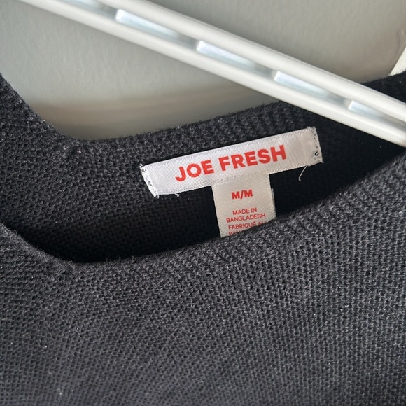 Black V-neck Sweater - Picture 2 of 3